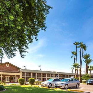 Howard Johnson By Wyndham Scottsdale Old Town